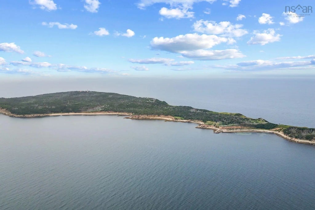 Henry Island, Port Hood