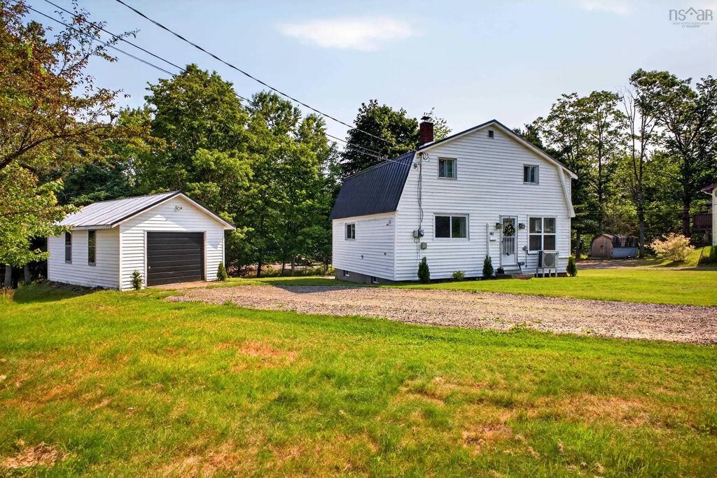 141 Harmony Road, Salmon River