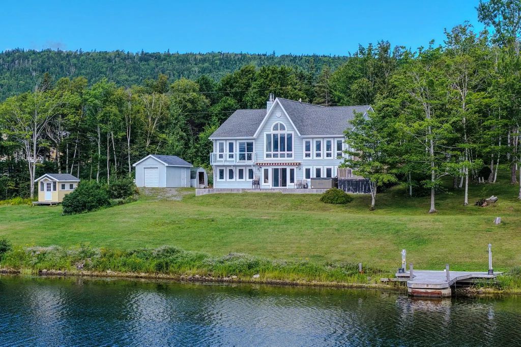 2339 Eskasoni Road, Northside East Bay