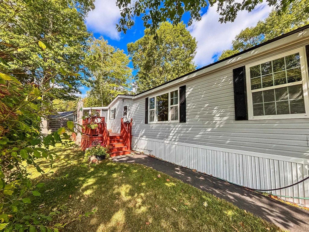 263 Seasons Drive, Bridgewater