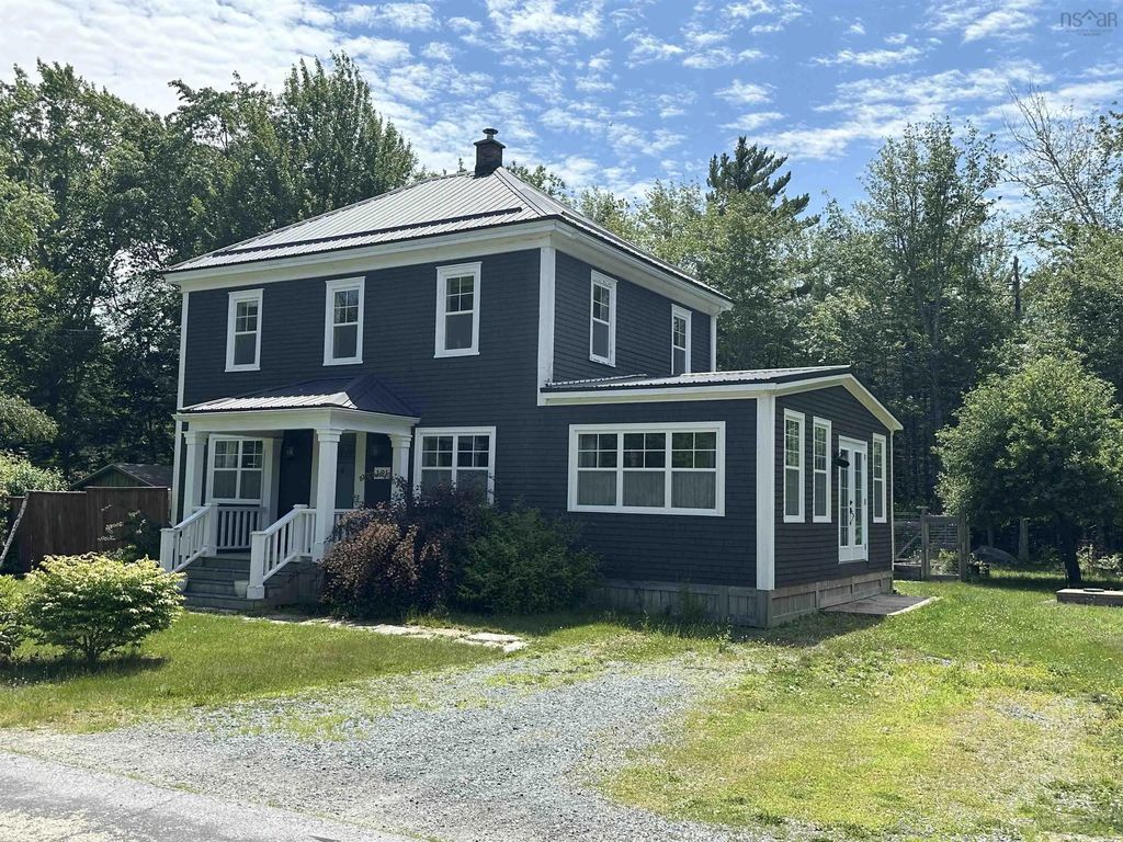 151 Medway River Road, Mill Village