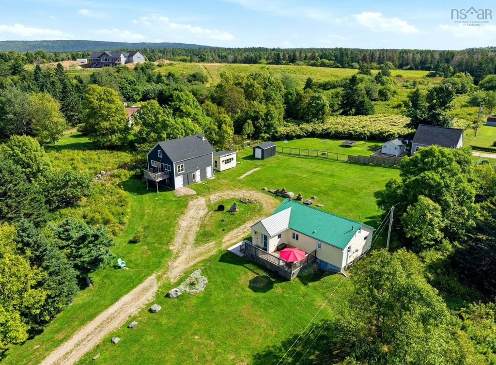173 New Harbour Road, Blandford