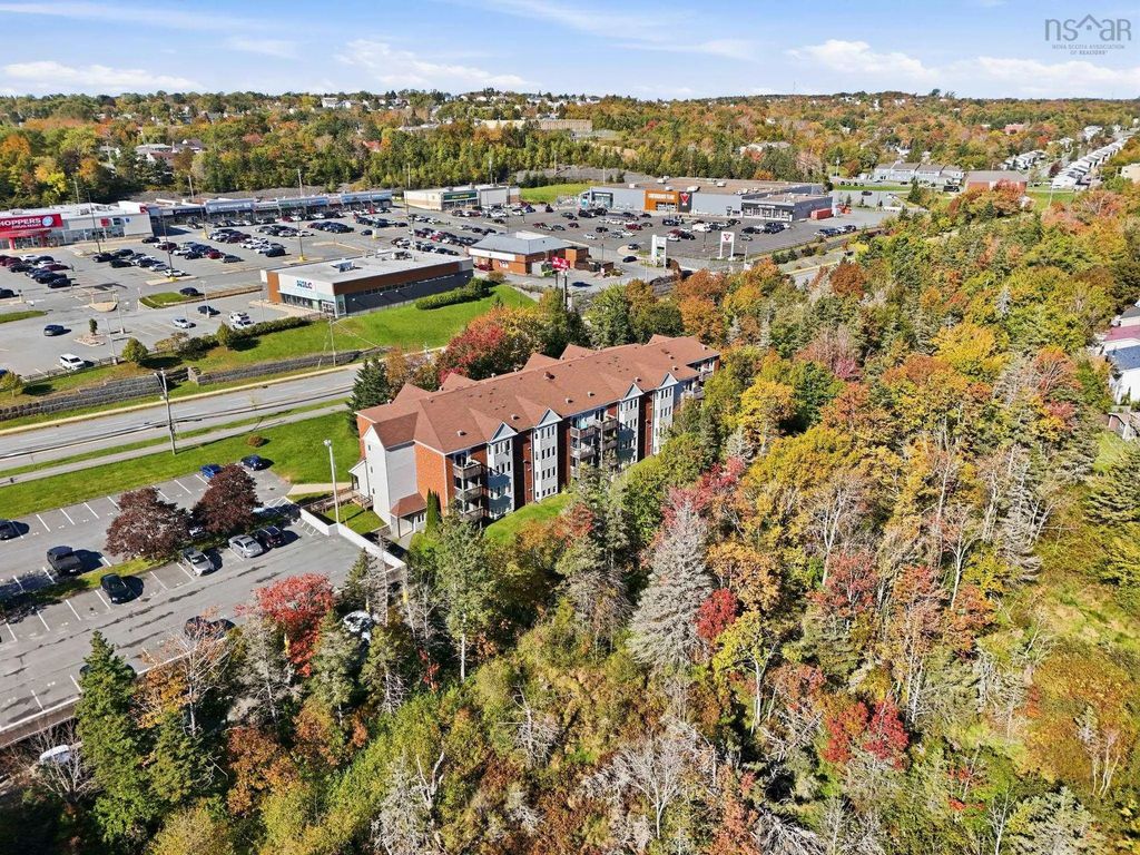 137 9 Forest Hills Parkway, Cole Harbour