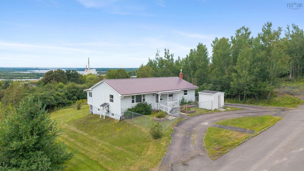 9 Anderson Court, Trenton