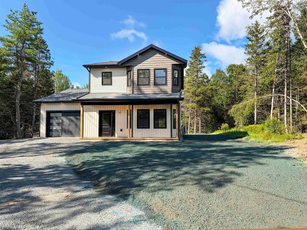 37 Periwinkle Drive, Enfield