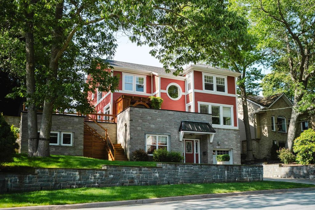 6177 Regina Terrace, South End