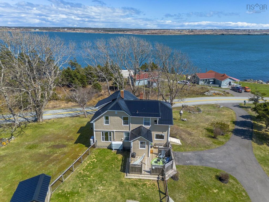 1772 304 Highway, Cape Forchu