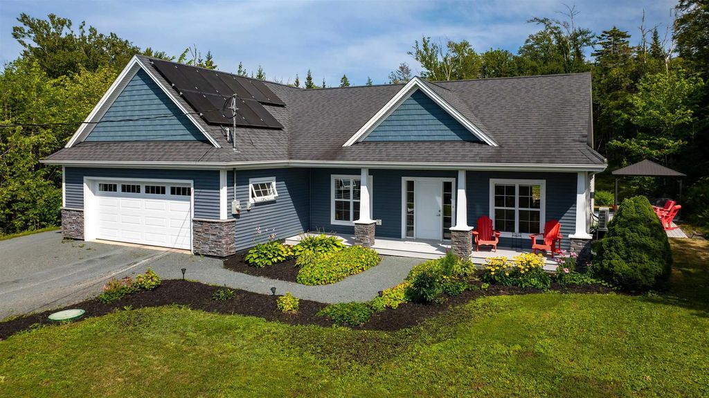 345 East Petpeswick Road, East Petpeswick
