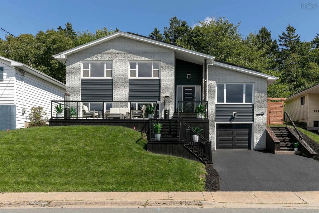 122 Regal Road, Dartmouth