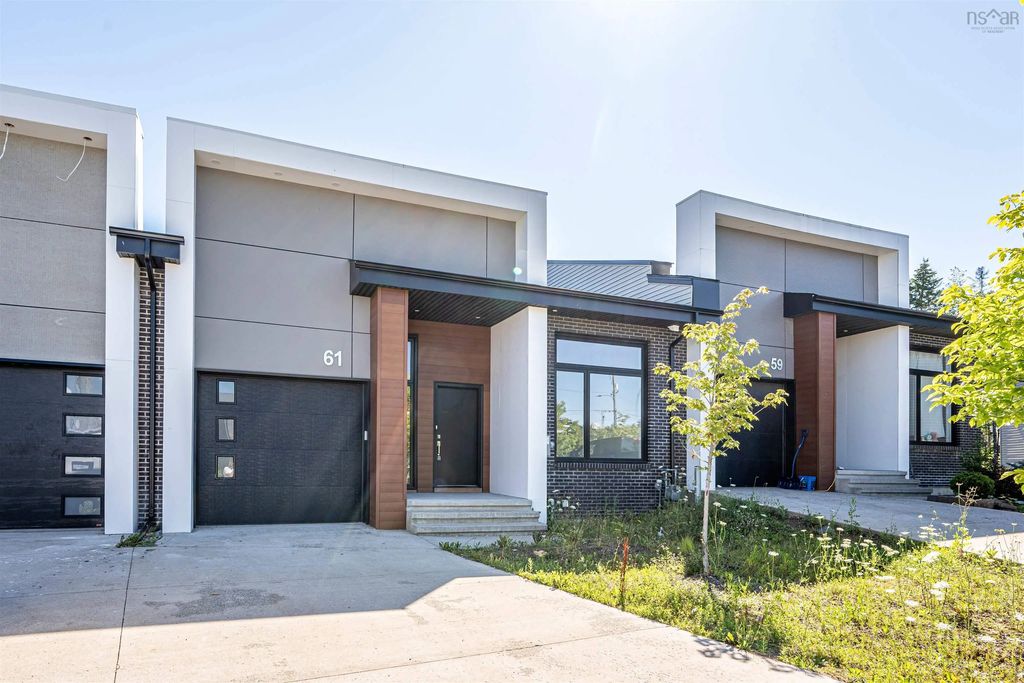 61 Helen Creighton Court, Bedford