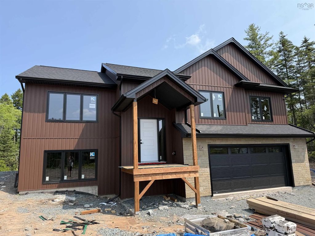 743 670 Celebration Drive, Fall River