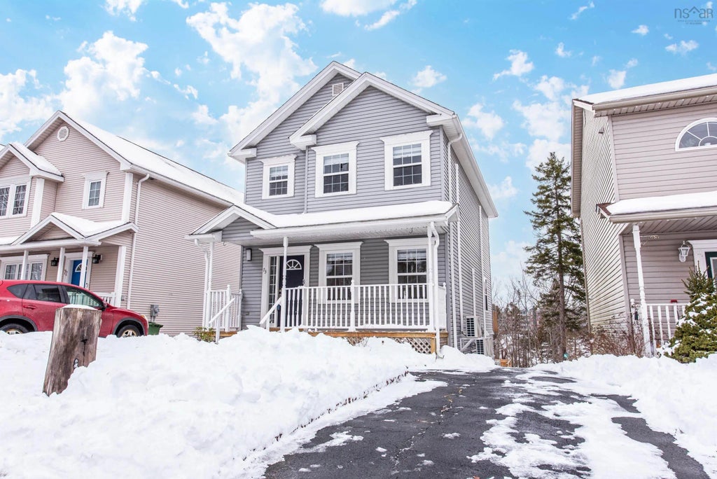 73 Red Fern Terrace, Halifax