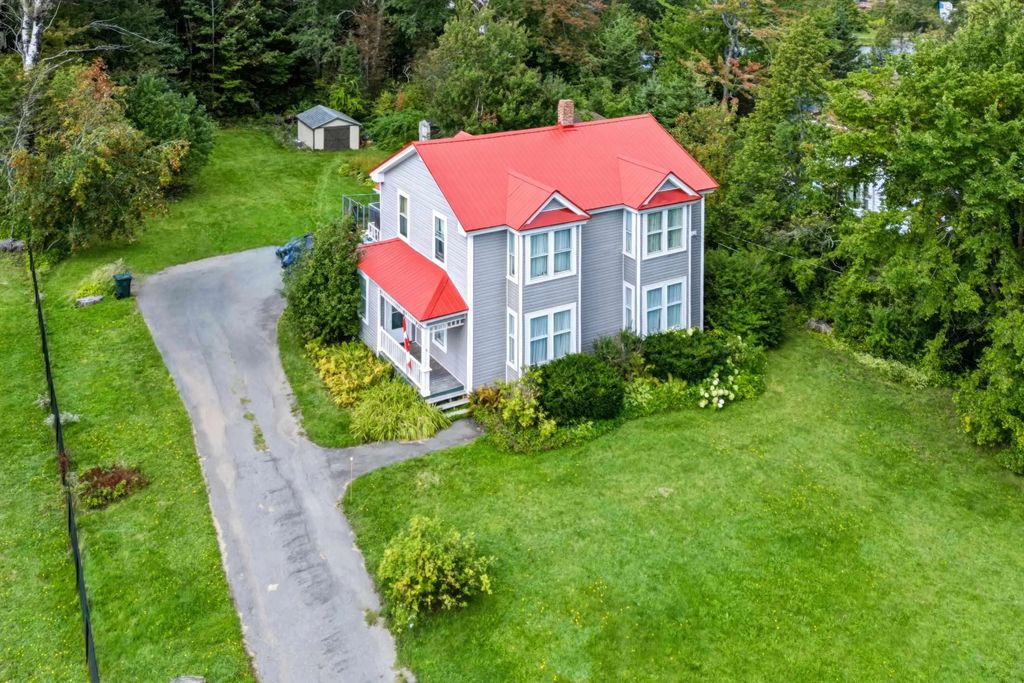 13 Mcdougall Street, Springhill