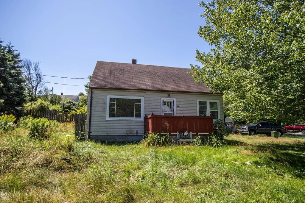 6 Harris Road, Dartmouth