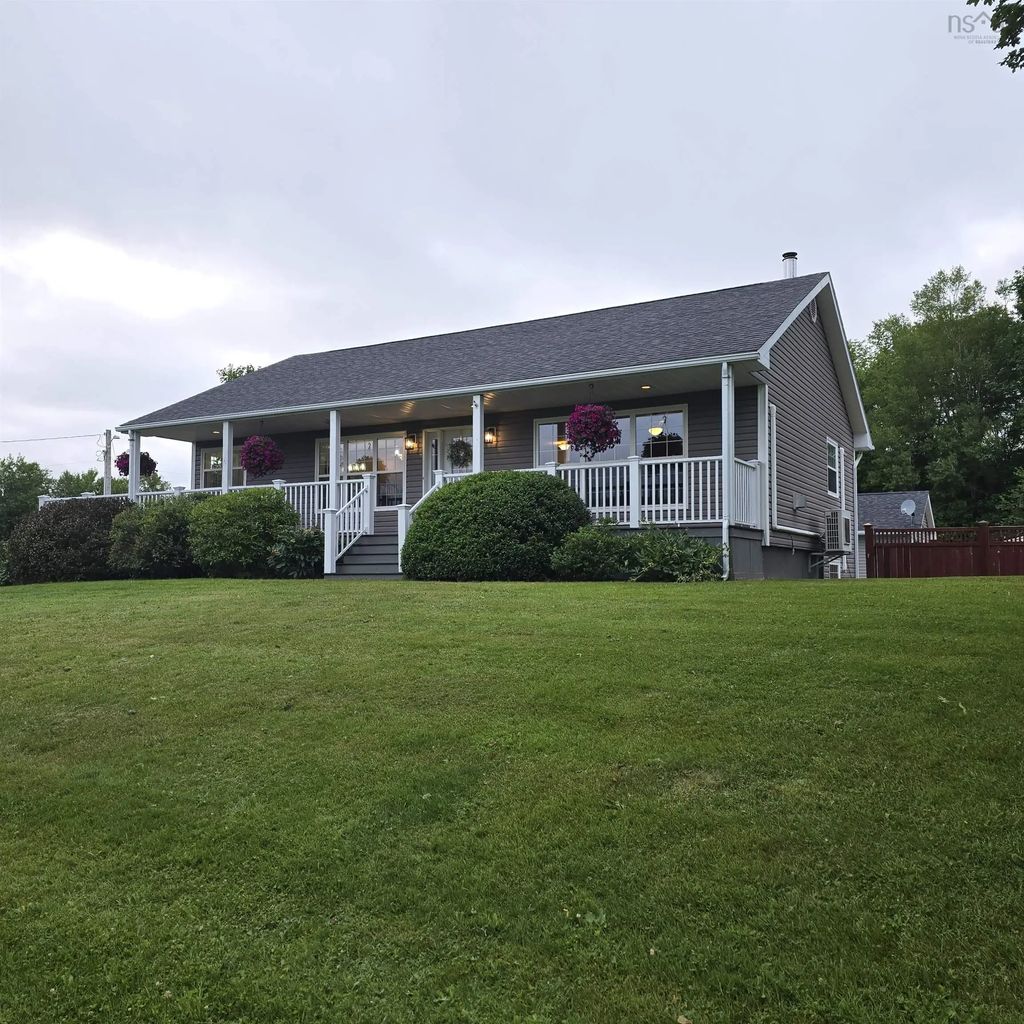 263 Old Pinevale Road, Pinevale