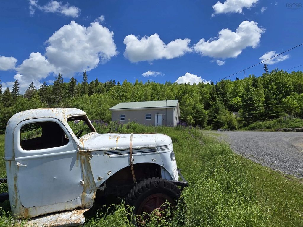 2058 East River East Side Road, Bridgeville