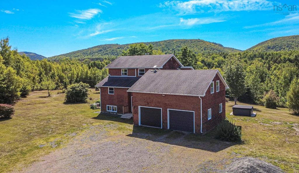 420 Highway 246, Wentworth