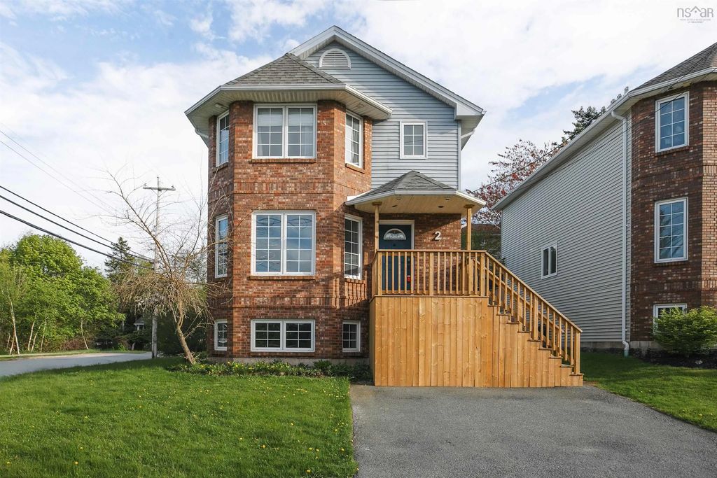 2 Christie Court, Bedford