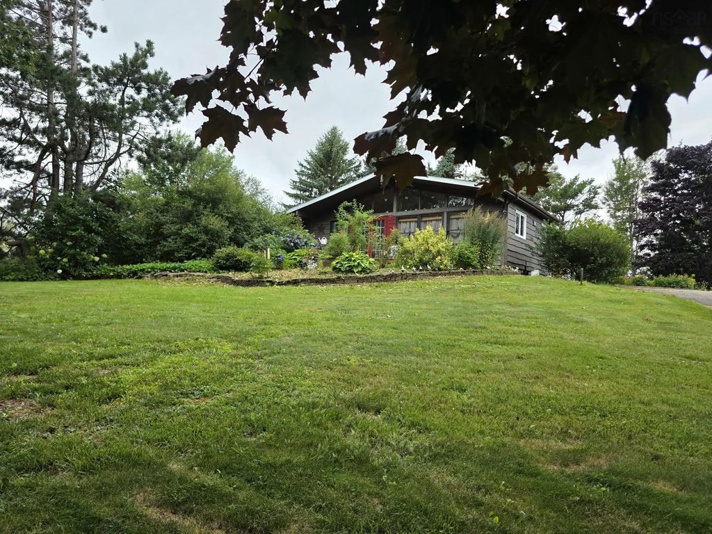 3802 Highway 6 Highway, Tatamagouche