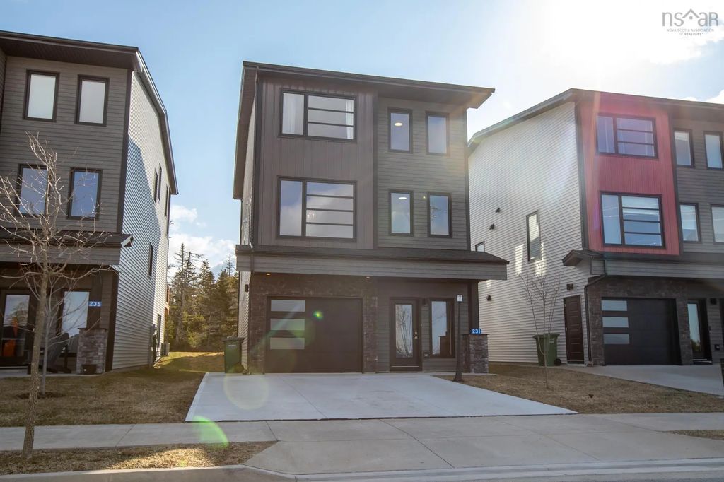 231 Marketway Lane, Timberlea