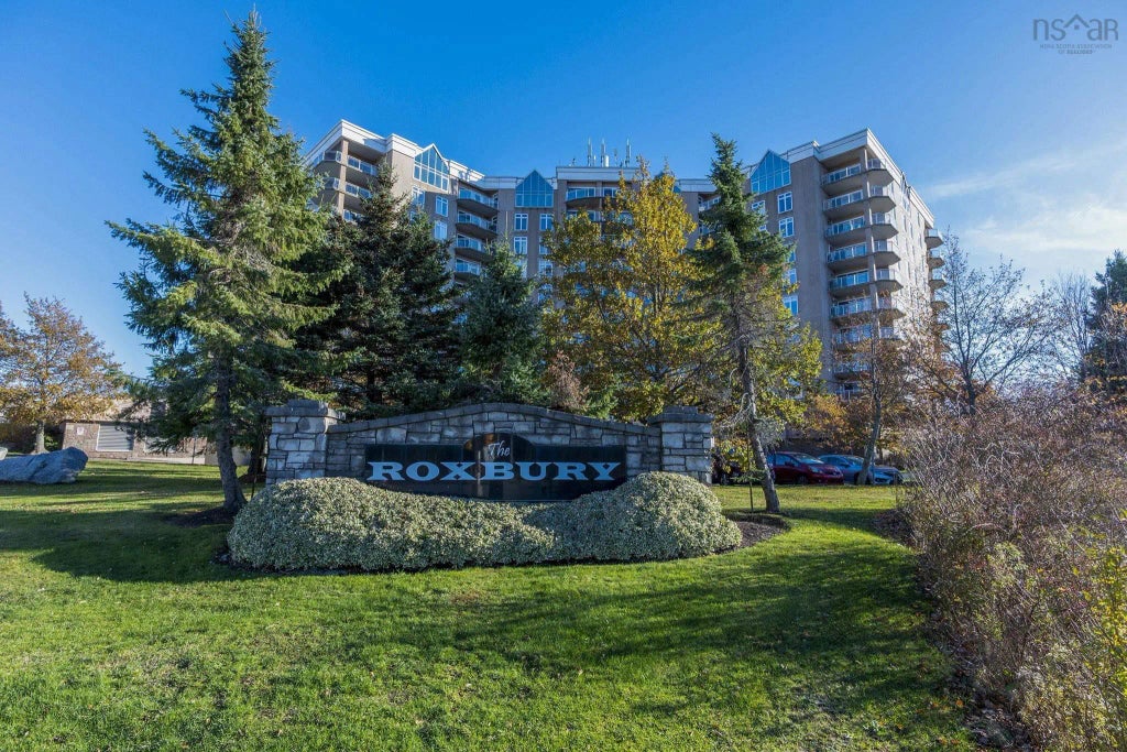 304 202 Walter Havill Drive, Halifax