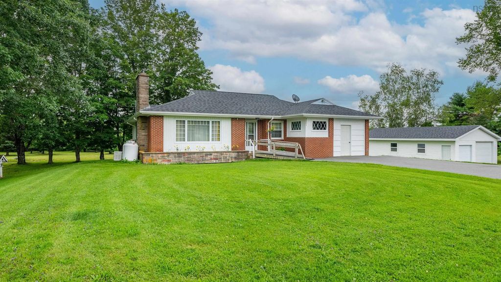 8801 Highway 224, Upper Musquodoboit