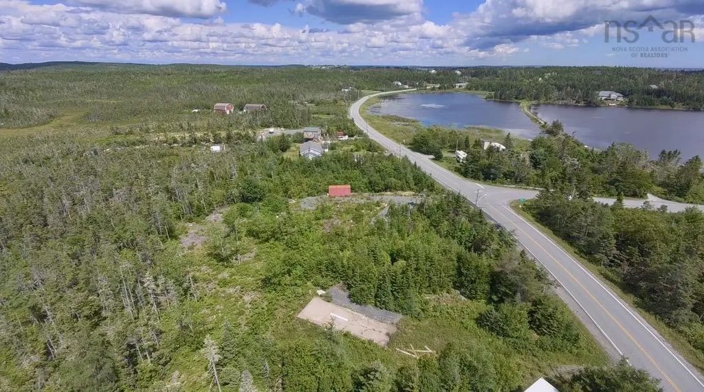 5485/5497 Highway 207, Lawrencetown