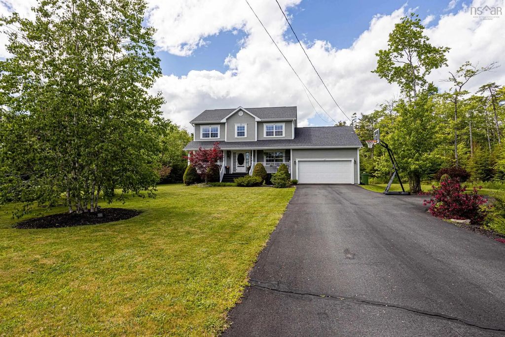 71 Yezen Court, Hammonds Plains