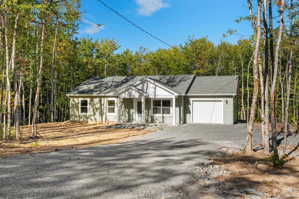 62 Ronald Lane, East Uniacke