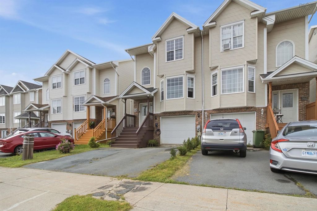 149 Green Village Lane, Dartmouth