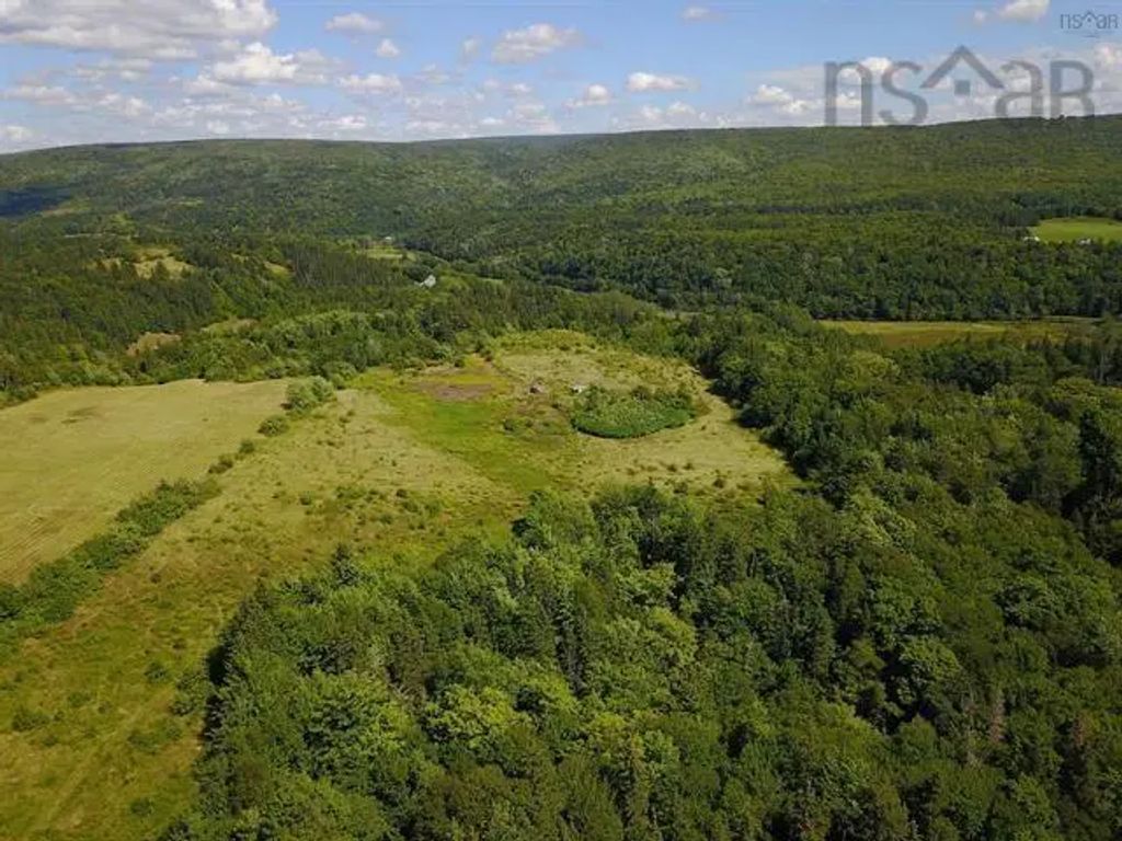 5907 395 Highway, South West Margaree