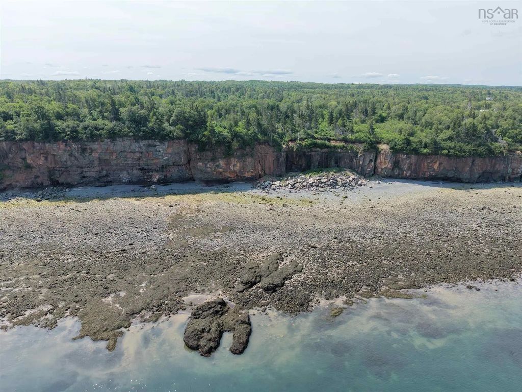 Lot Wall Street, Canada Creek