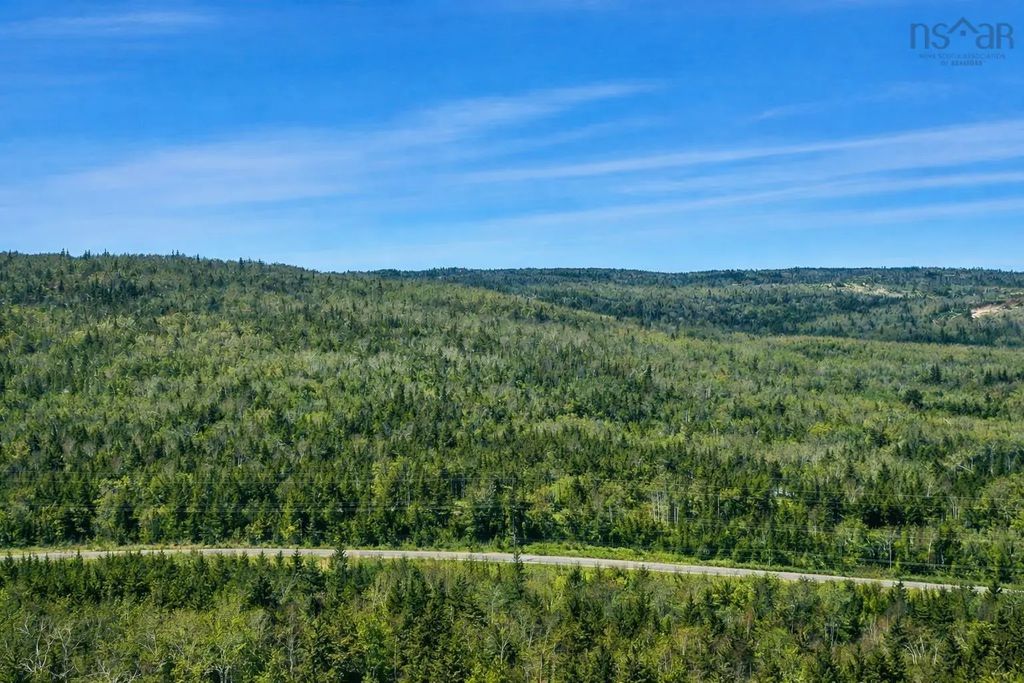 Highway 19, Dunvegan