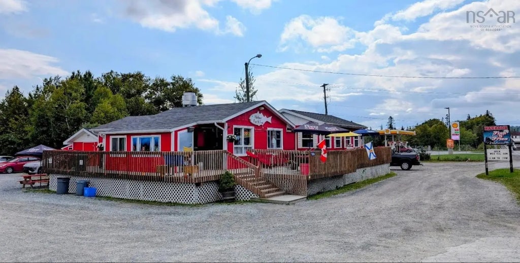 7886 7 Highway, Musquodoboit Harbour