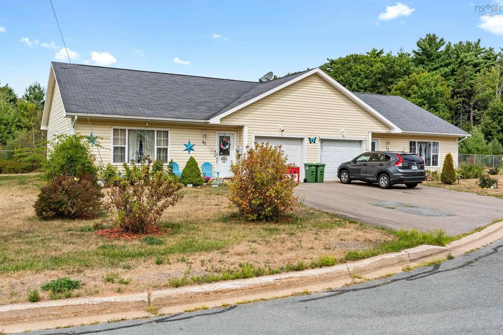 41 Kimbrough Court, Greenwich