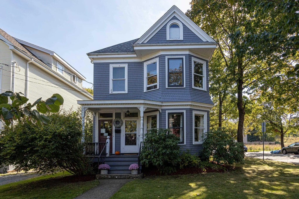 5554- 5556 Atlantic Street, Halifax