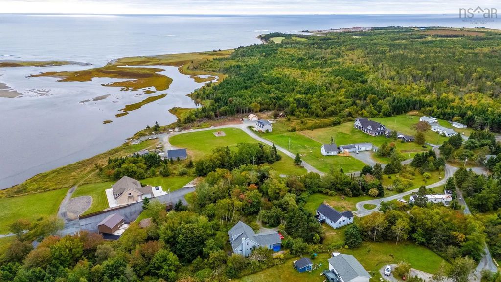 70 Hurricane Lane, Eastern Passage
