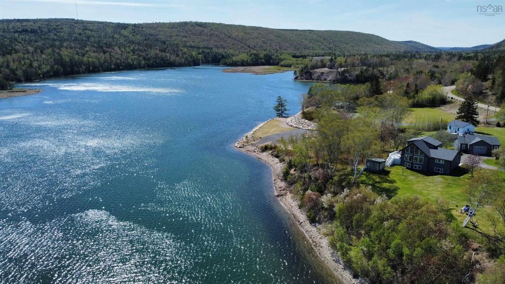 16147 316 Highway, Country Harbour Mines