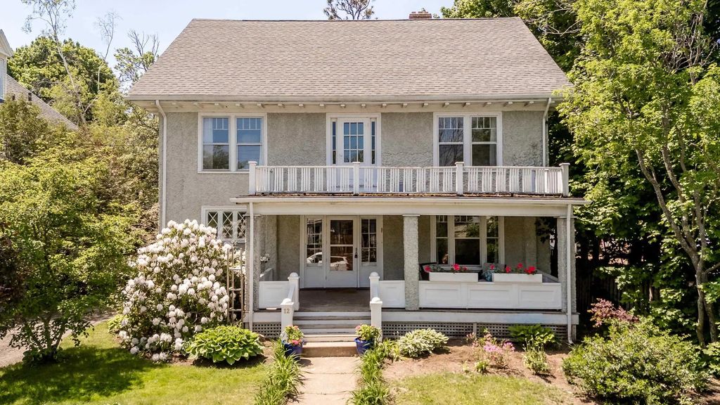 12 Linden Avenue, Wolfville