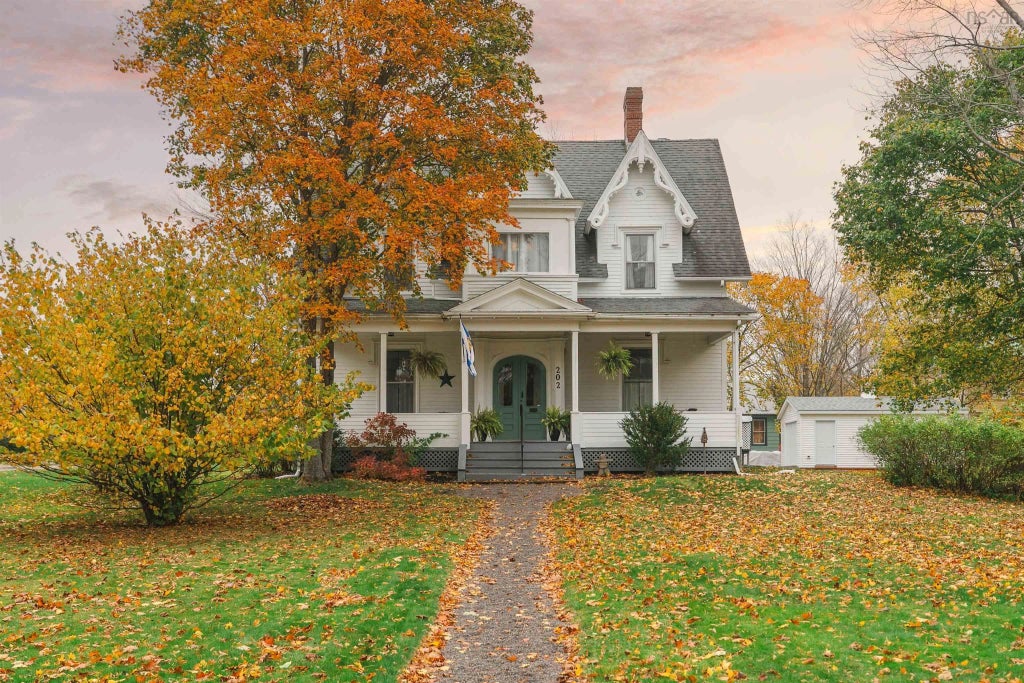 202 Washington Street, New Glasgow