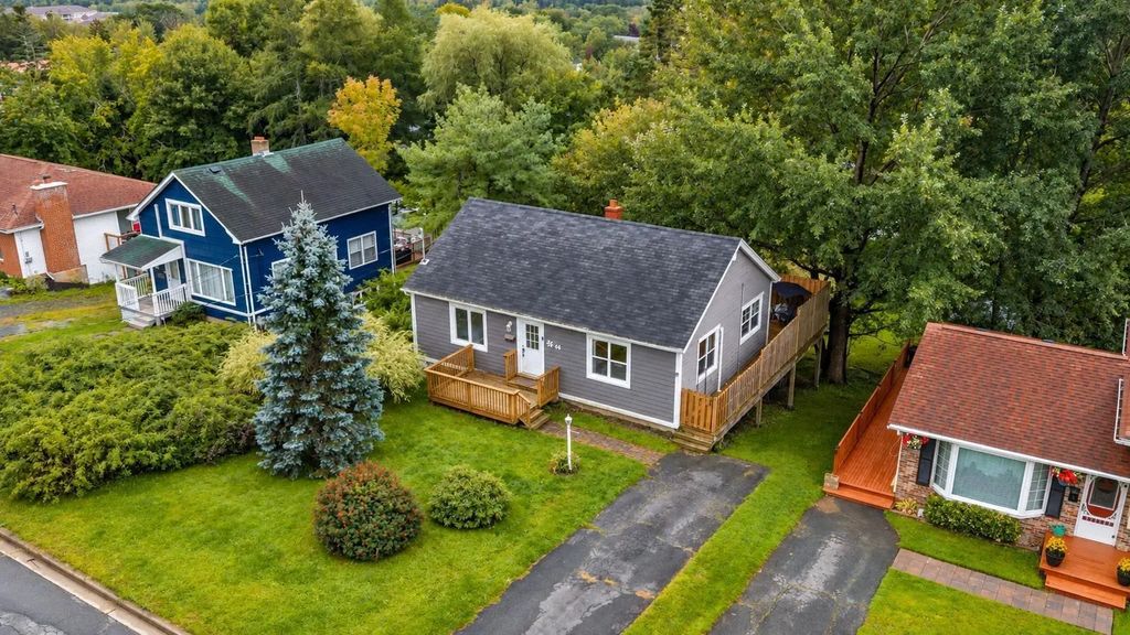 44 Hillside Avenue, Sackville