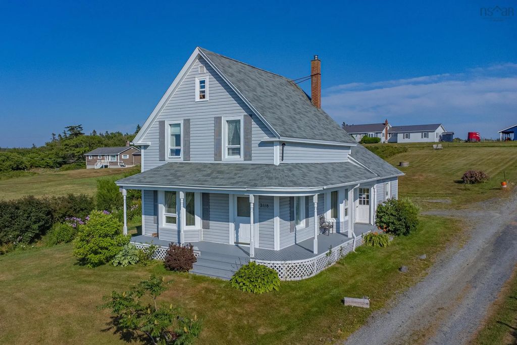 2118 Highway 1, Grosses Coques