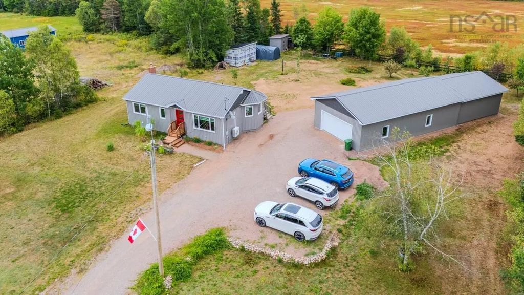 7048 Highway 2, Portapique