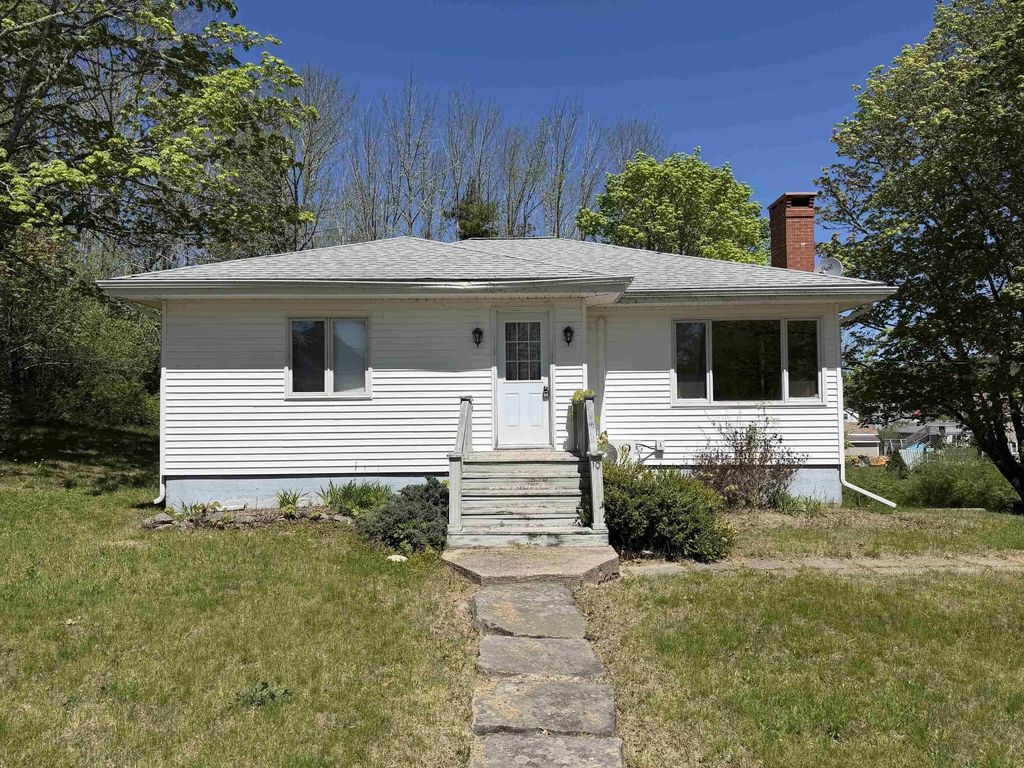 10 West Caledonia Road, Caledonia