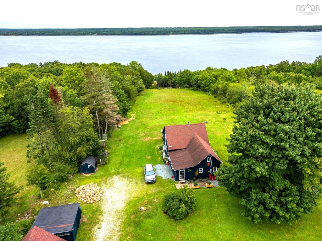 5100 Sandy Point Road, Jordan Ferry