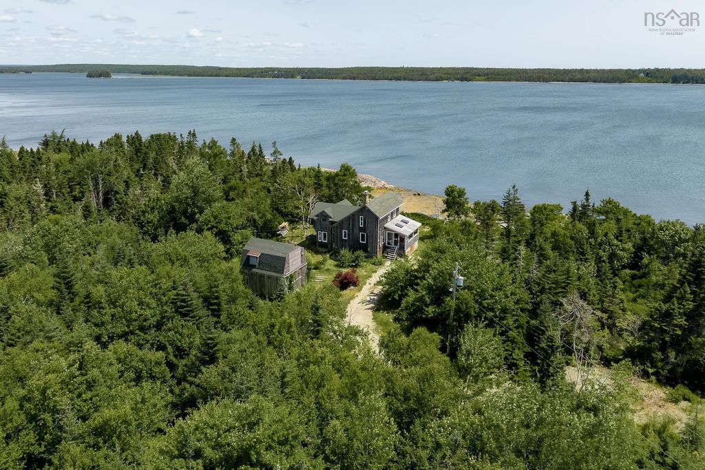 121 Pleasant Point Road, Osborne Harbour