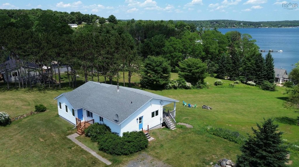 37 Orchard Heights, Maders Cove
