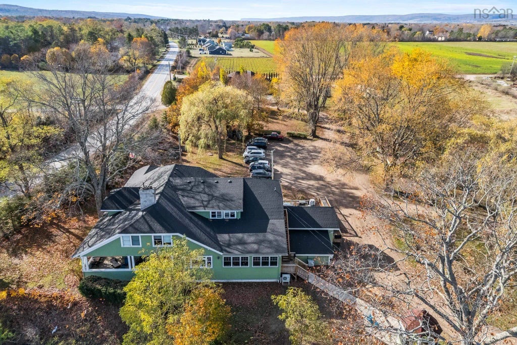 8979 Highway 201, Nictaux