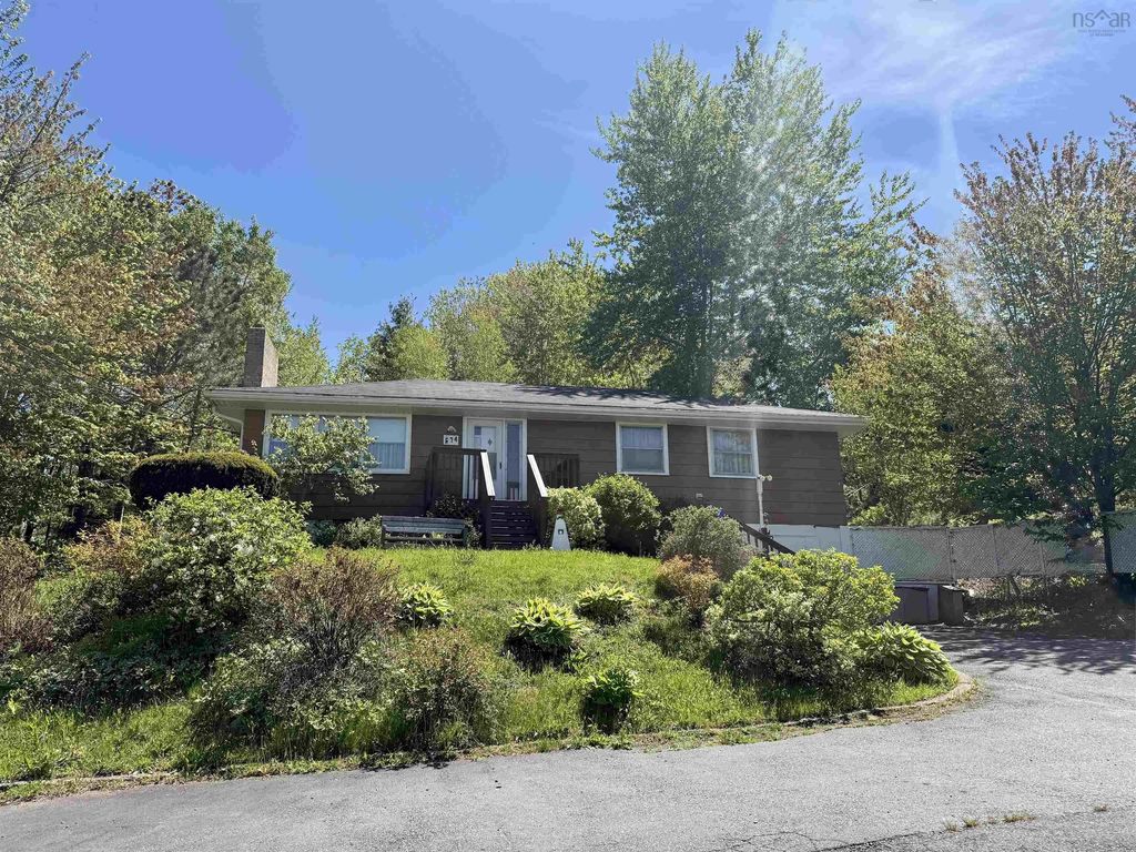 674 Hammonds Plains Road, Bedford