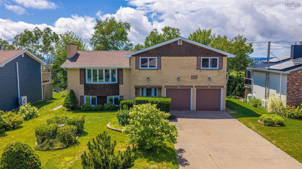 19 Bayswater Road, Dartmouth